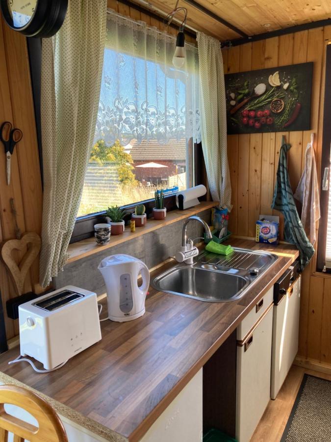 Tiny House Anneliese Hunde Okay Villa Oberbettingen ภายนอก รูปภาพ